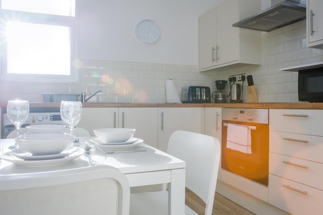 Mycityhaven - 3 Bedroom Shirehampton Flat Near Avonmouth & M4 Bristol Zewnętrze zdjęcie